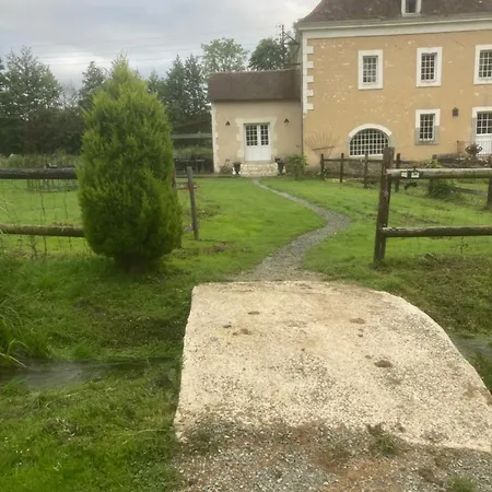 Morance Route Des Bretonnier Appartement Ecommoy